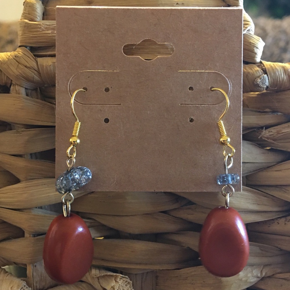 Cognac resin bead dangle style earrings